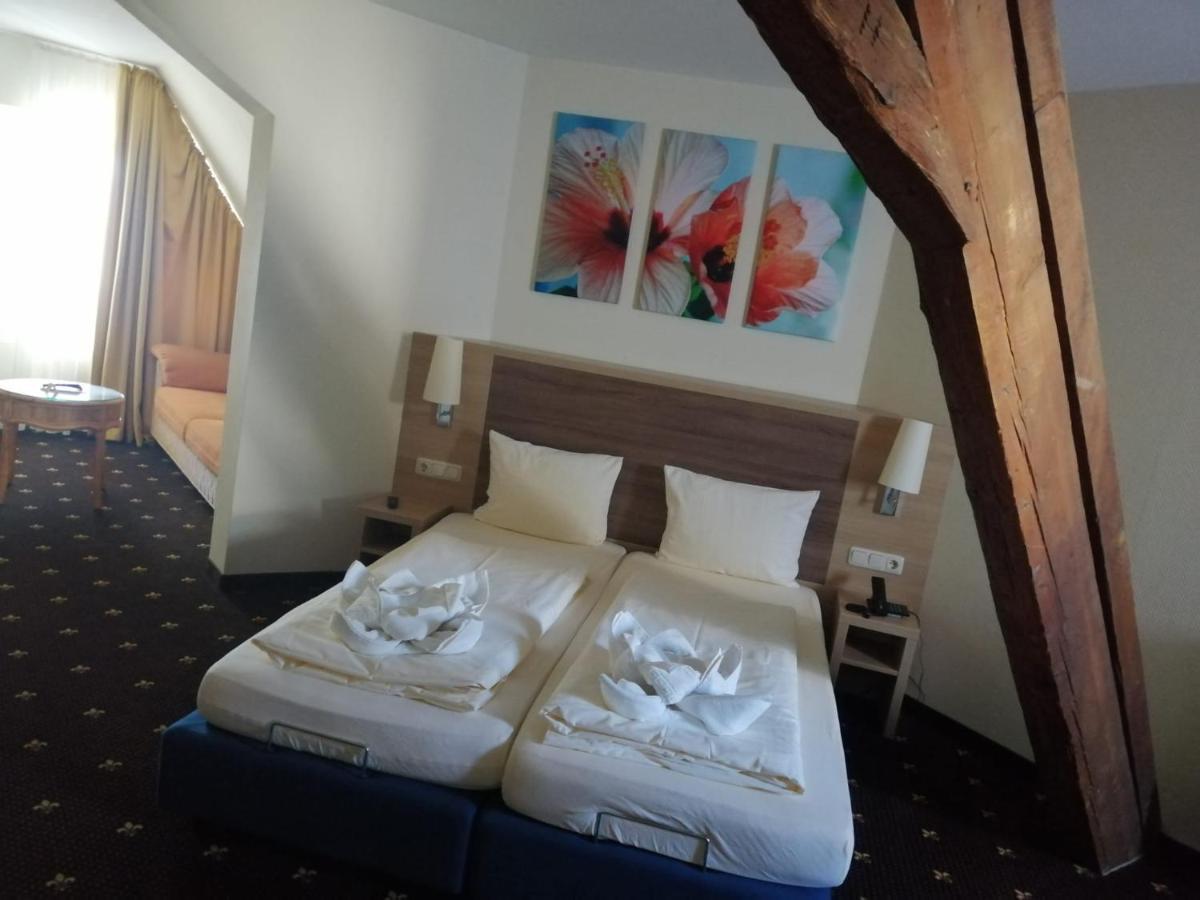 Hessischer Hof Ober-Ramstadt Ngoại thất bức ảnh
